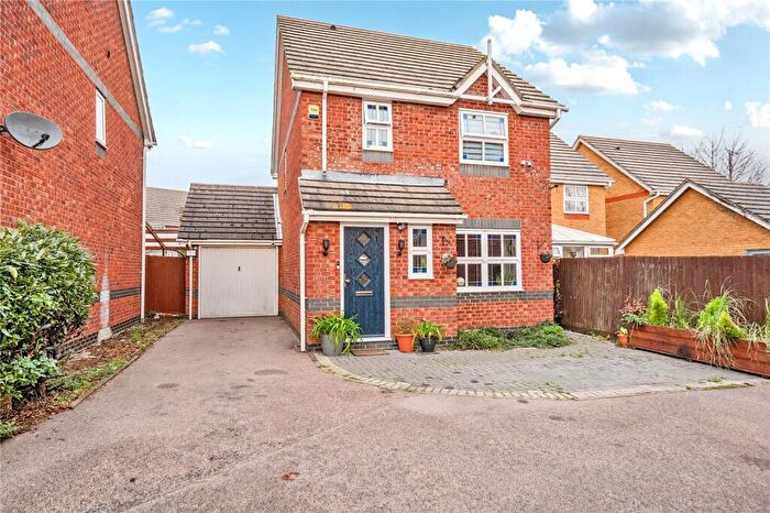 3 Bedroom Detached House For Sale In Pastime Close, Sittingbourne, Kent, ME10