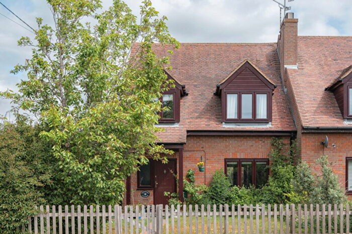 5 Bedroom Semi Detached House For Sale In Station Road, Long Marston, Hertfordshire, HP23