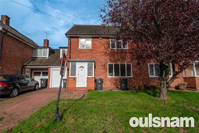 4 Bedroom Semi Detached House To Rent In St. Denis Road, Birmingham, West Midlands, B29