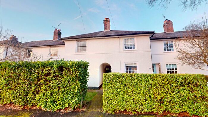 3 Bedroom Cottage To Rent In Pen Y Dre, Rhiwbina, Cardiff, CF14