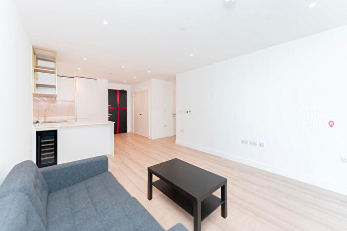 1 Bedroom Apartment To Rent In Waterview House, Quay Walk, Wembley, HA0