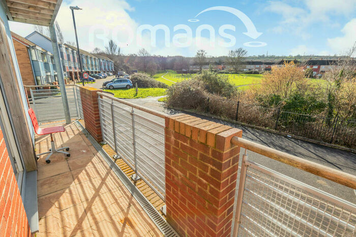 2 Bedroom Apartment To Rent In The Groves, Hartcliffe, BS13