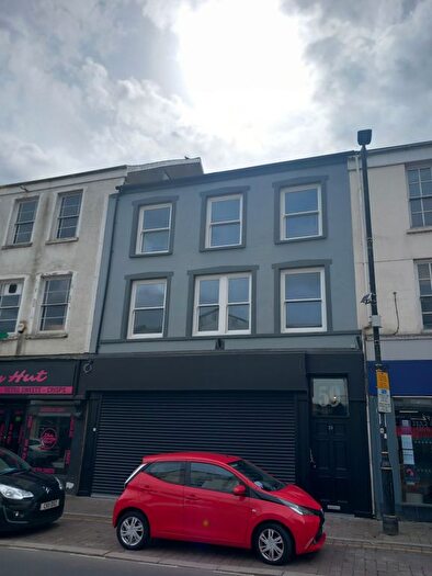 1 Bedroom Flat To Rent In Cardiff Street, Aberdare, CF44