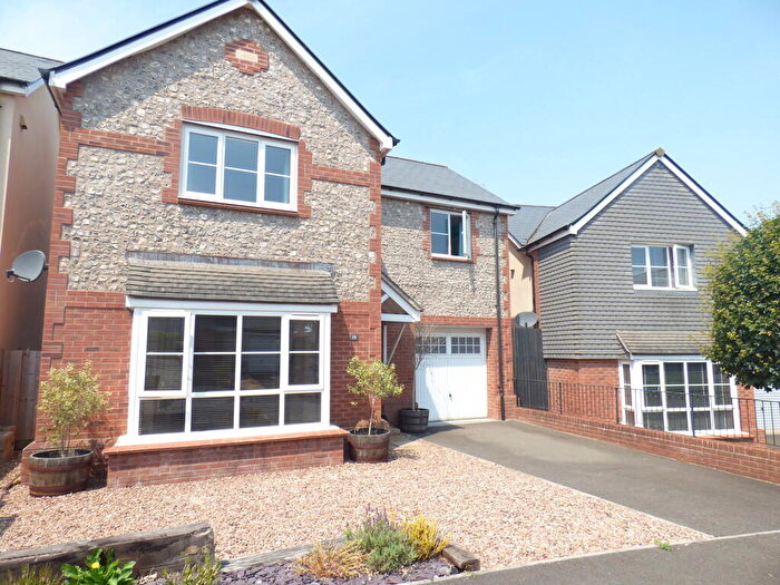 4 Bedroom Detached House To Rent In Three Corner Field, Cranbrook, EX5