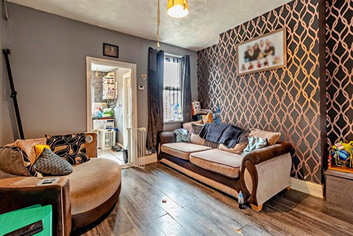 2 Bedroom House For Sale In Spansyke Street, Doncaster, DN4