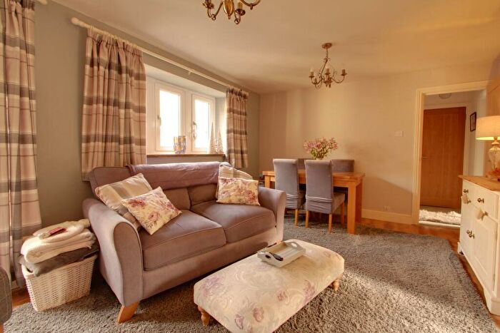 1 Bedroom Apartment For Sale In Bowlish, Shepton Mallet, BA4