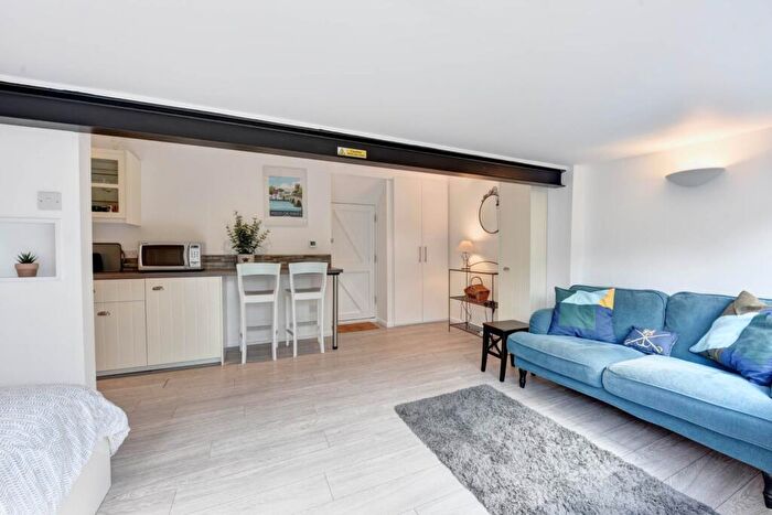 Studio To Rent In Oakfield Cottage, Lower Shiplake, RG9