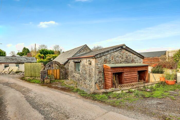 4 Bedroom Barn Conversion For Sale In Maerdy Newydd Barn, Bonvilston, Cardiff, CF5