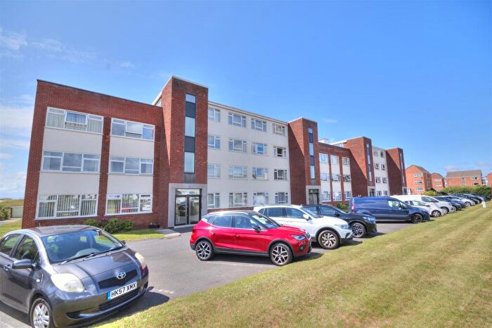 2 Bedroom Apartment For Sale In Burbo Bank Road South, Blundellsands, L23