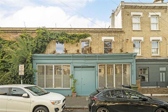 4 Bedroom House For Sale In Flaxman Road, Loughborough Junction, SE5