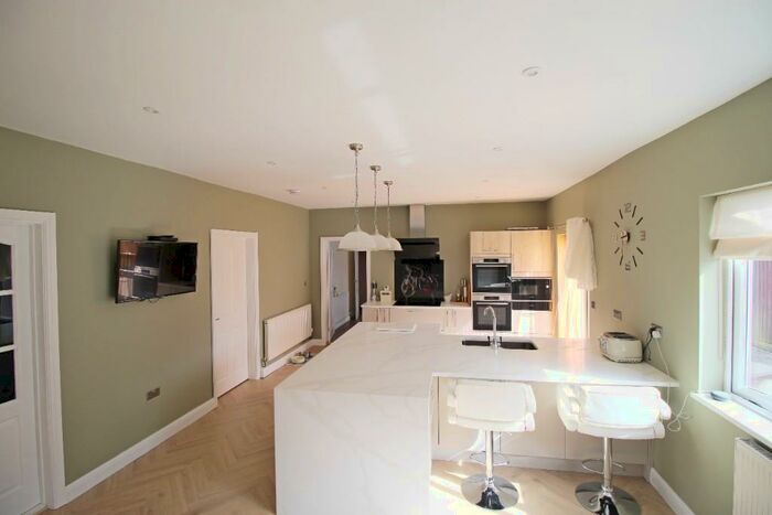 5 Bedroom Chalet For Sale In Swindlers Drove, Spalding, PE12