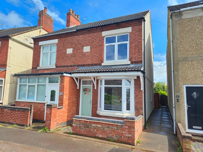 3 Bedroom Semi Detached House For Sale In Melbourne Road, Ibstock, LE67