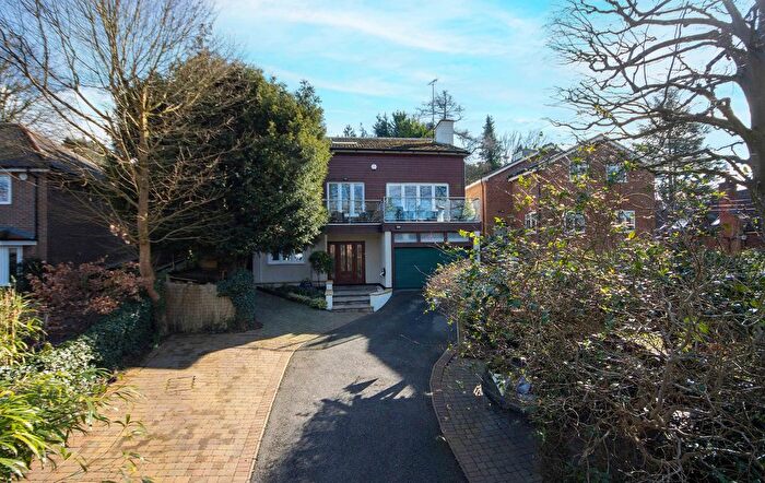 5 Bedroom Detached House For Sale In Homefield Road, Chorleywood, WD3