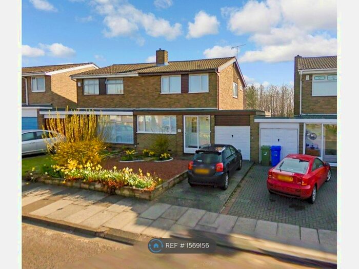 3 Bedroom Semi-Detached House To Rent In Weetwood Road, Cramlington, NE23