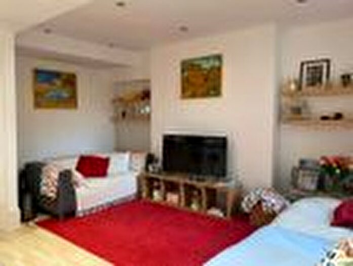 1 Bedroom Flat To Rent In Sutherland Avenue, London, W9