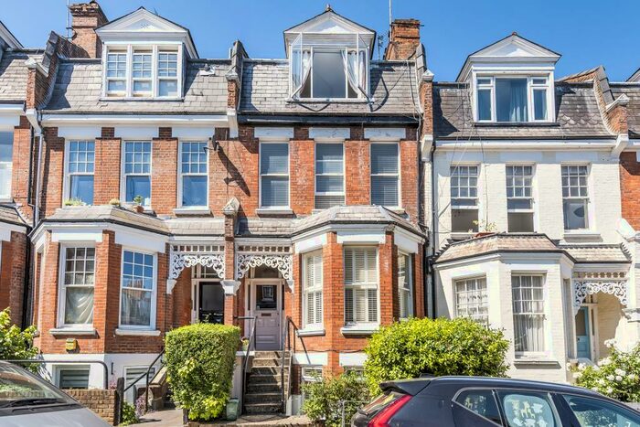 2 Bedroom Apartment To Rent In Milton Avenue, Highgate, N6