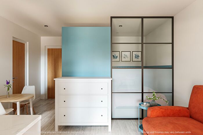 Studio To Rent In Gold Clivedon- Studio |Verney St, EX1