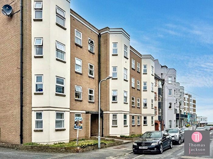 2 Bedroom Apartment For Sale In Edgar Road, Cliftonville, CT9