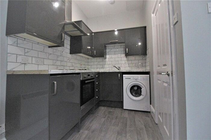 2 Bedroom Apartment To Rent In The Grove, Gravesend, DA12