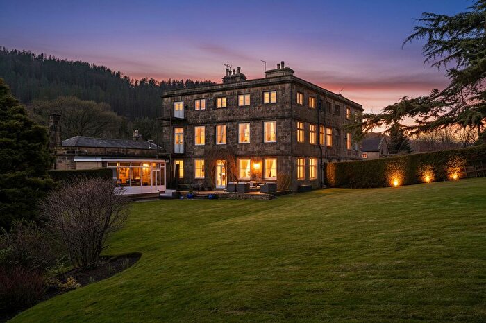 5 Bedroom Property For Sale In Overton, Ashover, S45