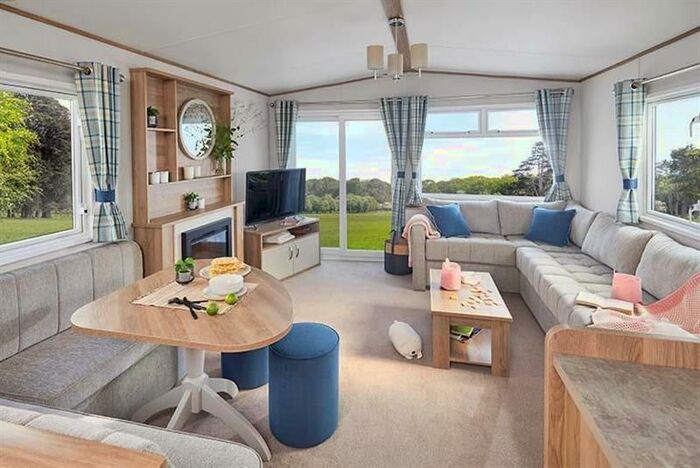 3 Bedroom Mobile/park Home For Sale In Lineside, Hubberts Bridge, Boston, PE20