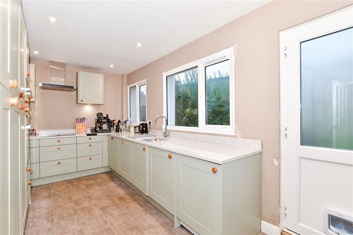 3 Bedroom Terraced House For Sale In Old Tovil Road, Maidstone, Kent, ME15