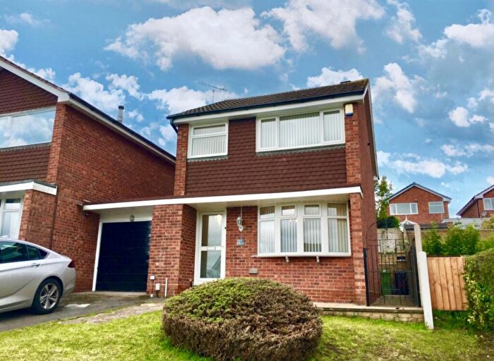 3 Bedroom House To Rent In Gleneagles Drive, Stafford, ST16