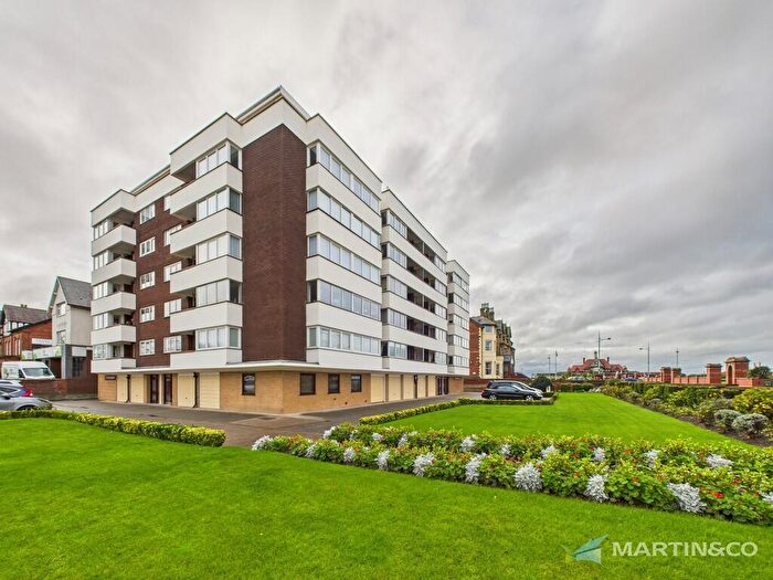 2 Bedroom Apartment For Sale In Braxfield Court, Lytham St Annes, FY8