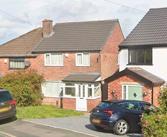 3 Bedroom Semi-Detached House To Rent In Wilmslow Road, Bolton., BL3