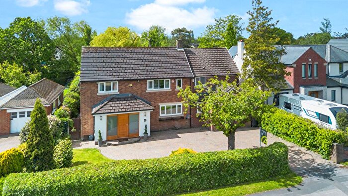 4 Bedroom Detached House For Sale In Common Lane, Culcheth, WA3