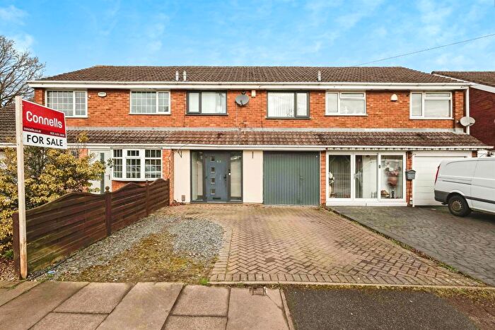 3 Bedroom Terraced House For Sale In Kitwell Lane, Bartley Green, Birmingham, B32
