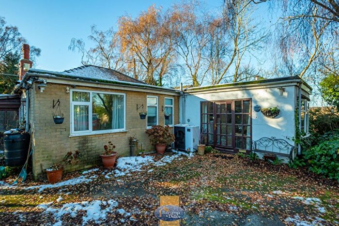 3 Bedroom Detached Bungalow For Sale In Steetley, Worksop, S80