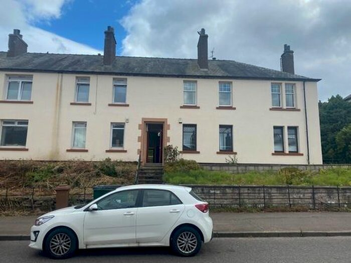 2 Bedroom Flat To Rent In Barnes Avenue, Dundee, DD4