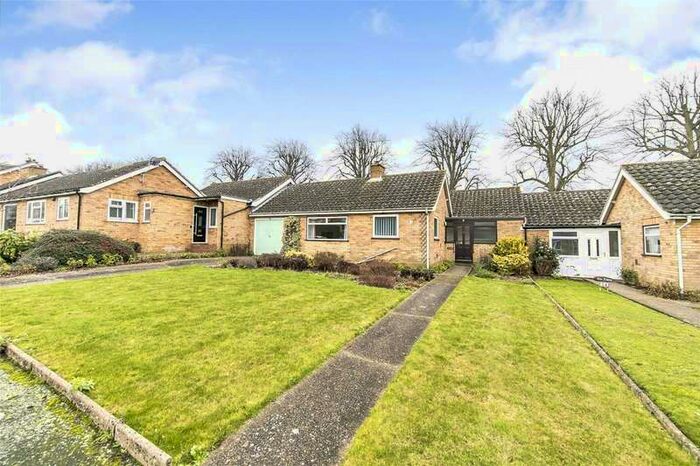 3 Bedroom Semi-Detached Bungalow For Sale In Freeman Avenue, Henley, Ipswich, Suffolk, IP6