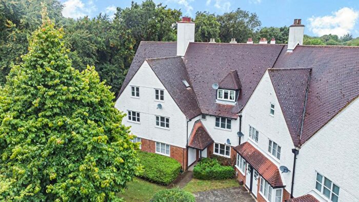 1 Bedroom Apartment For Sale In Cremery Court, Letchworth Garden City, SG6