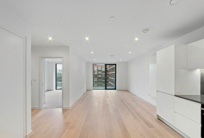 1 Bedroom Flat To Rent In John Cabot House, Royal Wharf, London, E16