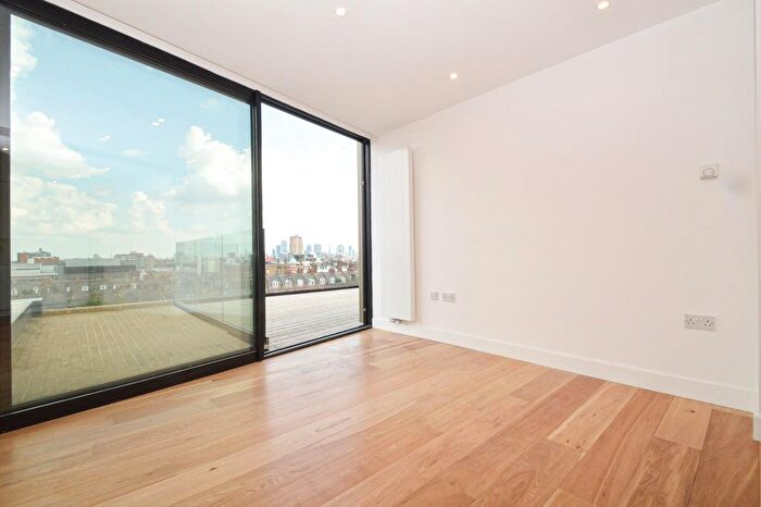 1 Bedroom Flat To Rent In Plumbers Row, London, E1