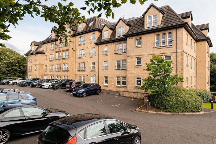 2 Bedroom Flat For Sale In Marina Road, Bathgate, EH48