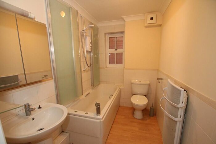 2 Bedroom Apartment To Rent In Sussex Street, Winchester, Unfurnished, SO23