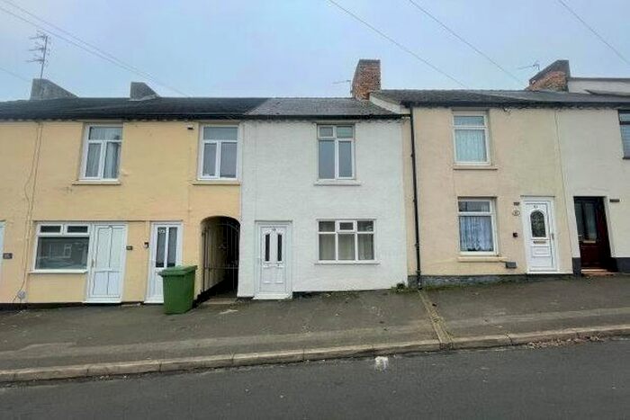 2 Bedroom Property To Rent In Mount Street, Cannock, WS12