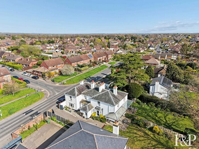 4 Bedroom Semi-Detached House For Sale In Heath End Road, Flackwell Heath, HP10