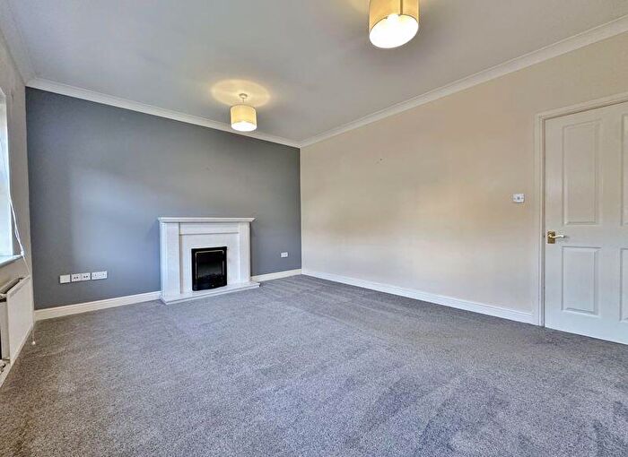 2 Bedroom Flat For Sale In Pensby Road, Heswall, Wirral, CH60