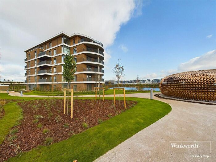 2 Bedroom Apartment To Rent In Flagstaff Road, Reading, Berkshire, RG2