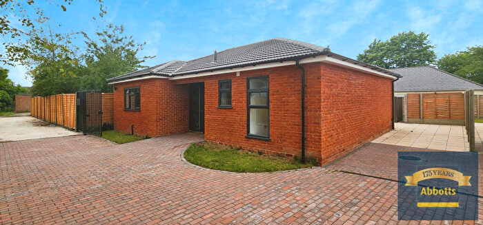 3 Bedroom Bungalow To Rent In Berechurch Road, Colchester, CO2