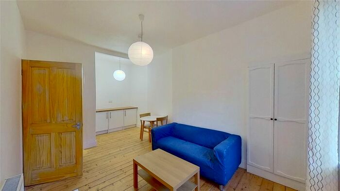 1 Bedroom Flat To Rent In Stewart Terrace, Edinburgh, EH11