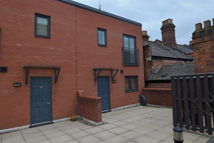 2 Bedroom Flat To Rent In Regent Grove, Holly Walk, Leamington Spa, CV32