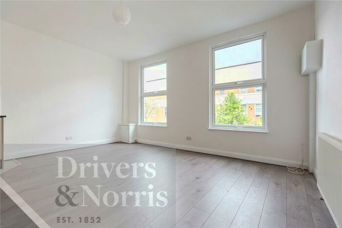 1 Bedroom Apartment To Rent In Hercules Street, Islington, London, N7