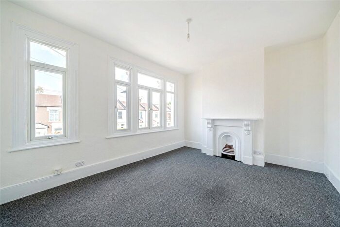 4 Bedroom Terraced House To Rent In Glenwood Road, Harringay, London, N15