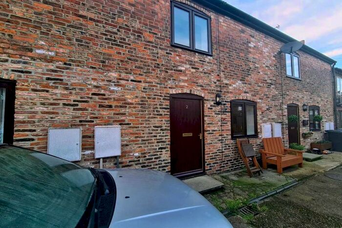 2 Bedroom Detached House To Rent In The Cottages Turners Square, Selby, North Yorkshire, YO8