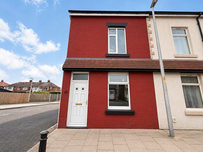 3 Bedroom End Of Terrace House For Sale In Hodder Avenue, Blackpool, FY1